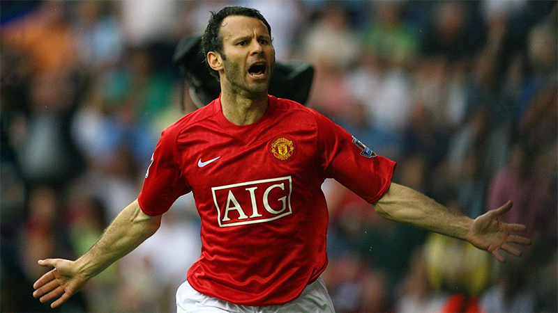 Ryan Giggs là tượng đài về lòng trung thành của Manchester United